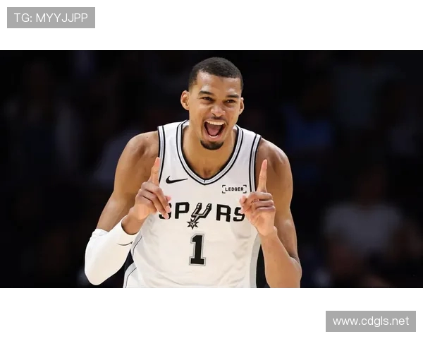 文班亚马法国队首秀狂砍27分震惊意大利引发NBA球探热议